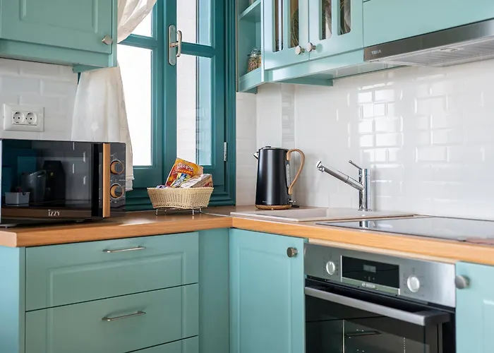 Archangel's Nest- Wings & Hideaway * Asfendiou