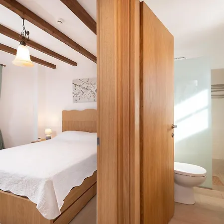 Archangel's Nest- Wings & Hideaway アパート Asfendioú