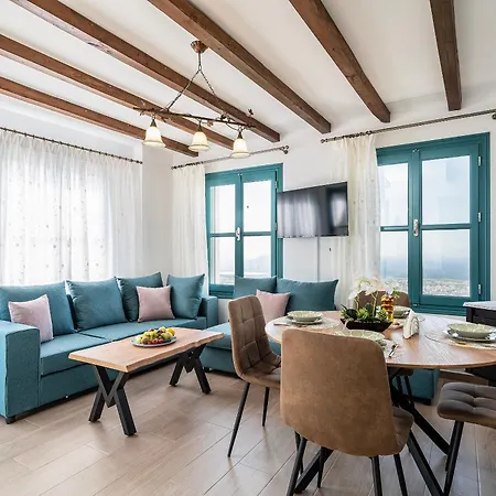 Archangel's Nest- Wings & Hideaway *